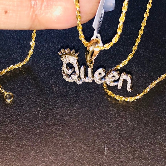 10k solid real gold not plated Real Si diamond Queen Crown necklace Not fake WOW - Picture 5 of 7